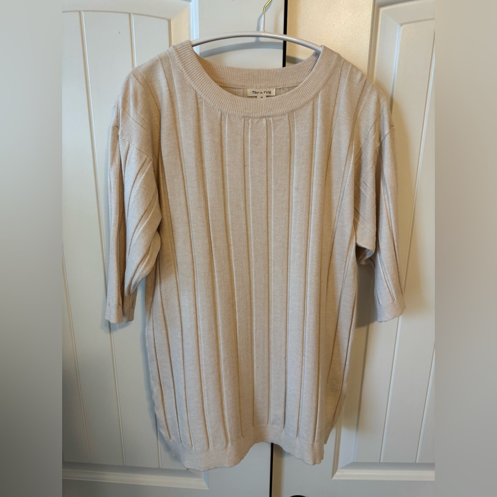 Tea n Rose Beige Ribbed Knit oversized Top